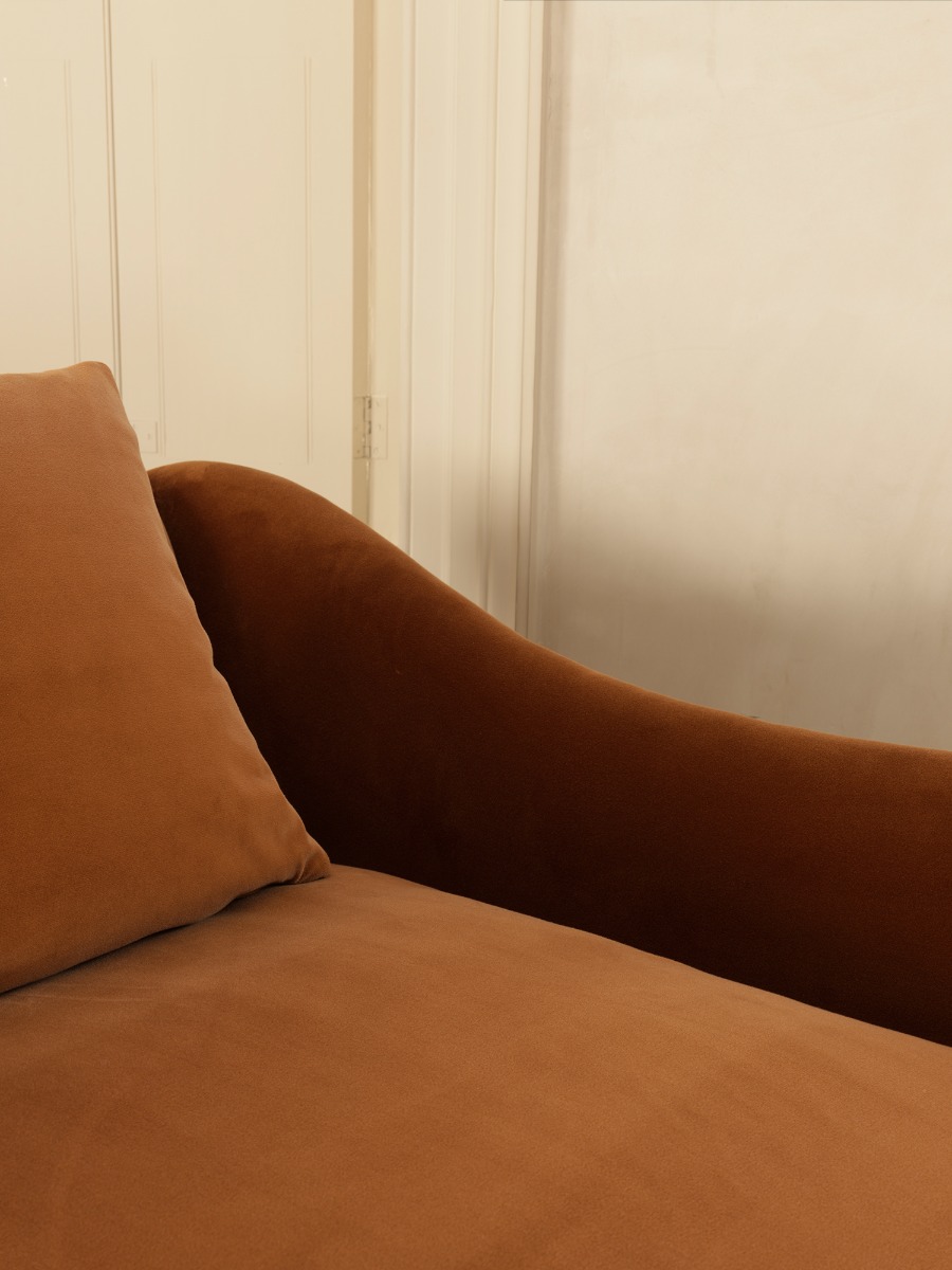 HEAVY WEIGHT COTTON VELVET IN COPPER BEECH
